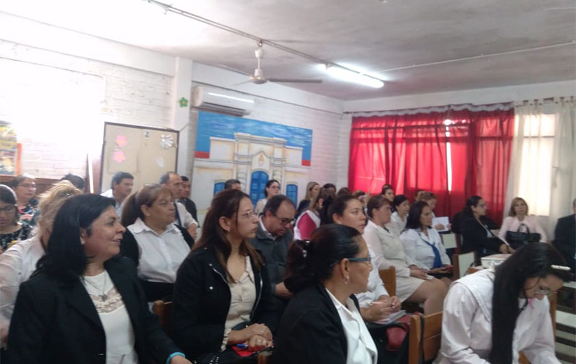 docentes participando de la Programa “Hacia la universalización de la Jornada Extendida”