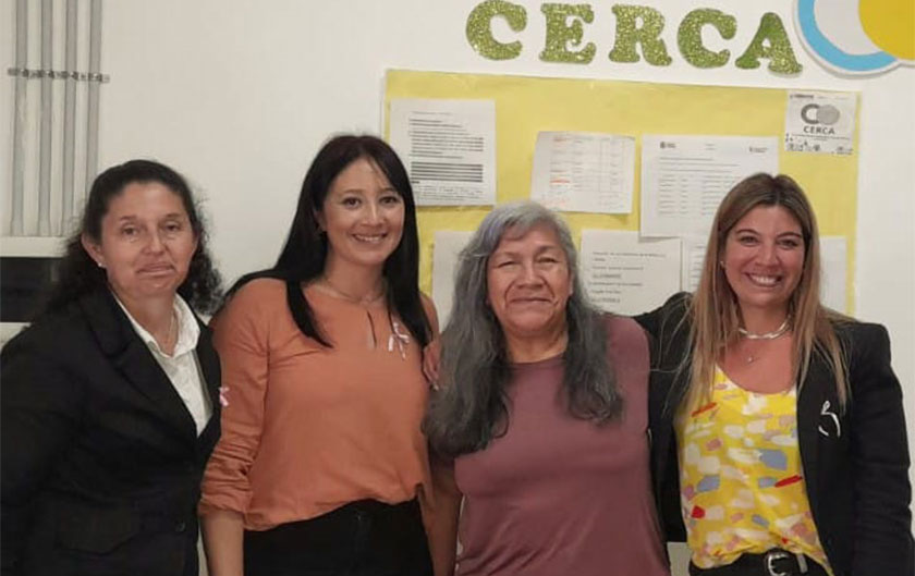 equipo en Reunión de Proyecto CERCA con Educación y Desarrollo Social