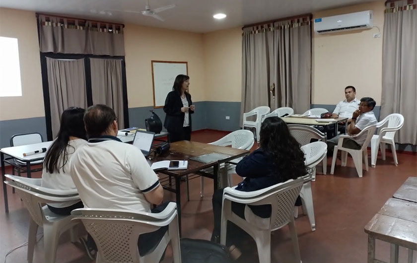 docentes reunidos por el programa de jornada extendida