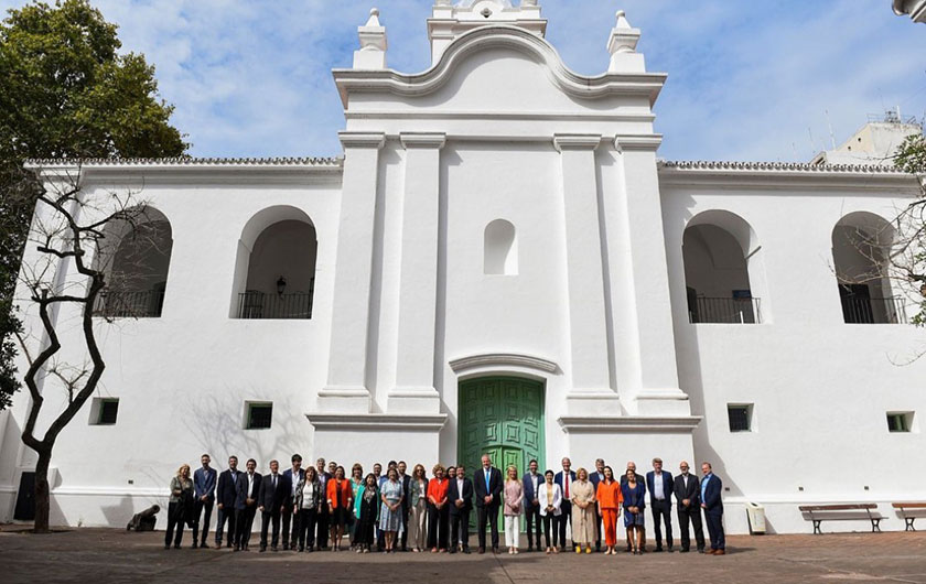 máximas autoridades educativas en 124º Asamblea del Consejo Federal de Educación en el Cabildo de la Revolución de Mayo