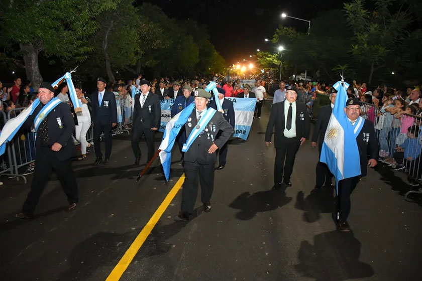 desfile en el acto central por el 41° Aniversario de la gesta de Malvinas