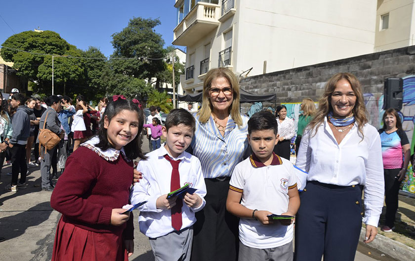 La Ministra de Educación en Jornada de prevención y sensibilización sobre el acoso escolar