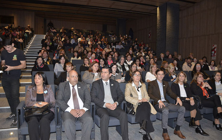 audiencia en acto de apertura