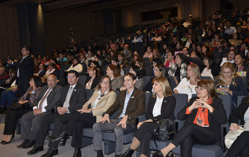 audiencia en Acto de apertura del “Programa Escuela para Directivos”