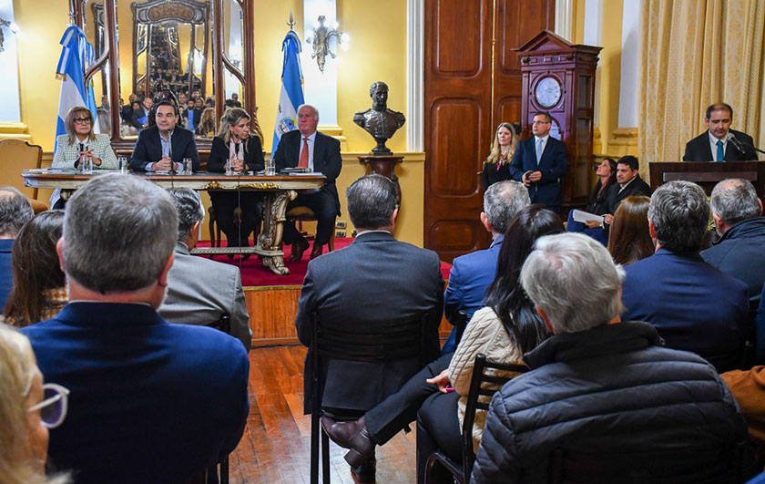 presentación del Programa Provincial de Educación Ambiental, apuntando a un futuro sostenible