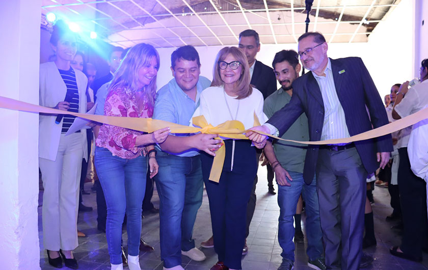 autoridades del Ministerio de Educación en Educa Innova Expo 2023, dando apertura